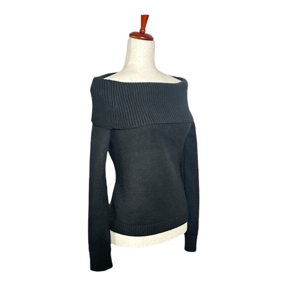 PrettyGarden Black Off-Shoulder Ribbed Sweater Top Cozy Date Night Minimal M - Picture 1 of 10